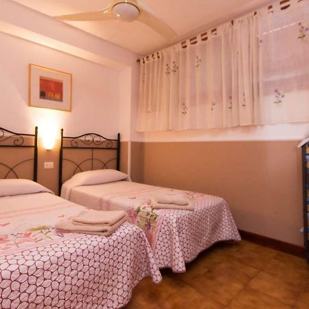 Beachfront Apartment Arona  Bagian luar foto