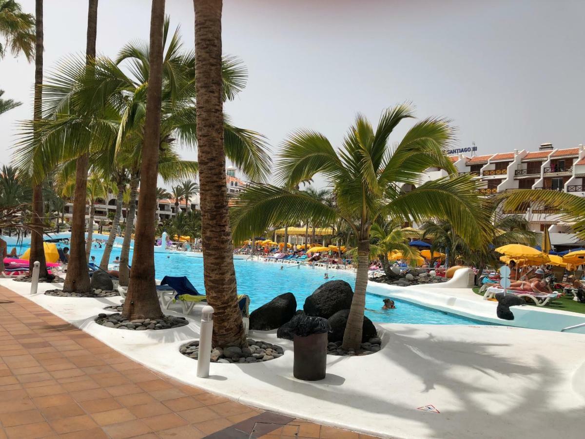 Beachfront Apartment Arona  Bagian luar foto
