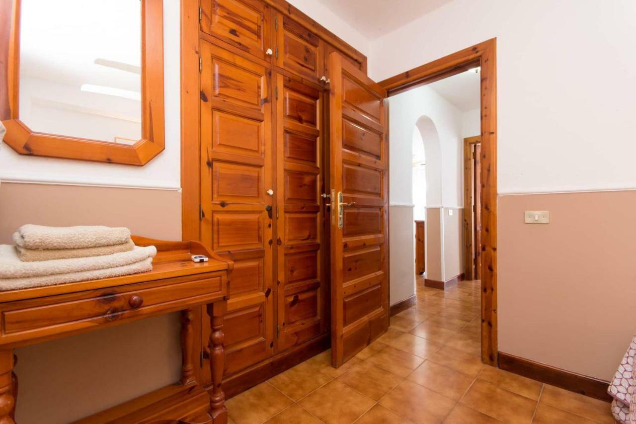 Beachfront Apartment Arona  Bagian luar foto